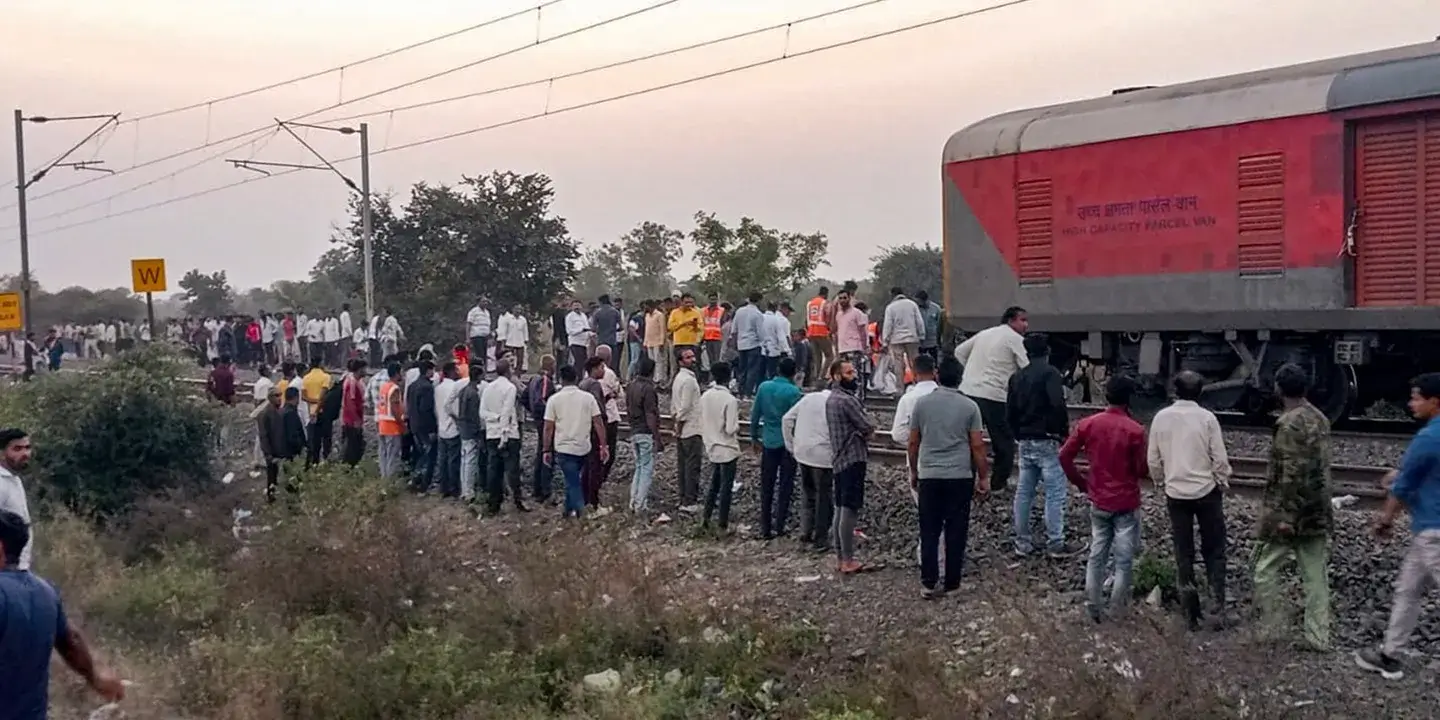 Fire rumour by tea-seller led to Jalgaon train tragedy: Deputy CM Ajit Pawar