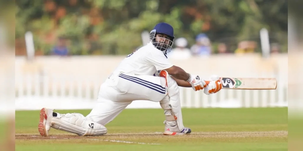 Pant returns, South Africa bat first in Kolkata Test