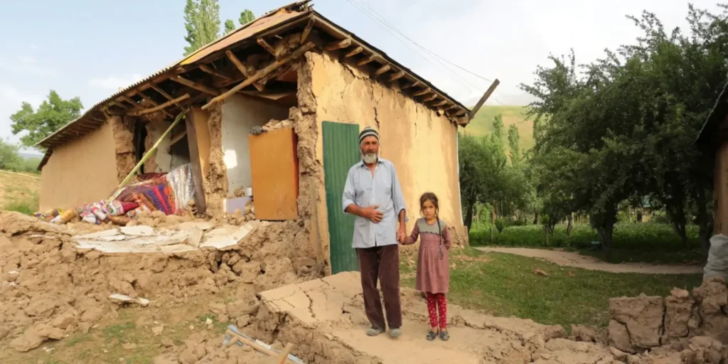 Earthquake of magnitude 4.5 strikes Tajikistan