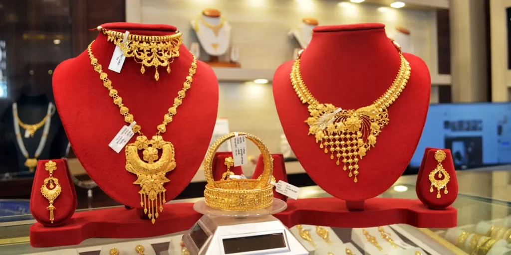 Gold, silver rebound on Wednesday but pressure remains as gold down 13%, silver over 20% so far in March