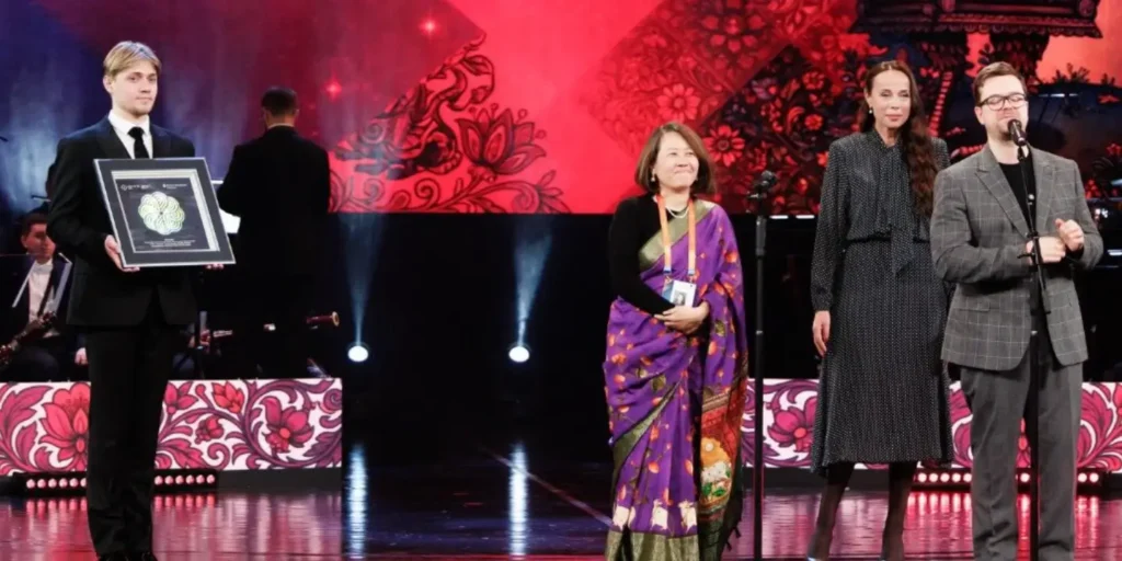 Sikkimese film ‘Shape of Momo’ bags two awards at Russian festival