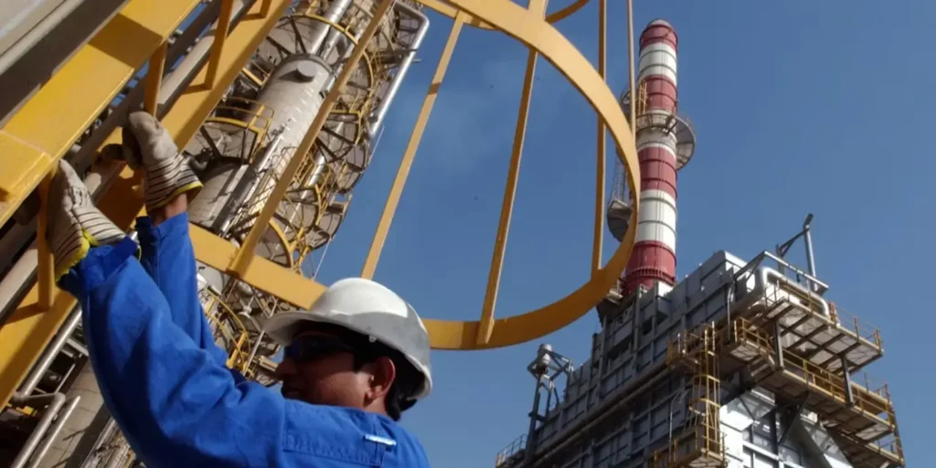 UAE is leaving OPEC oil cartel. What could that mean for oil prices?