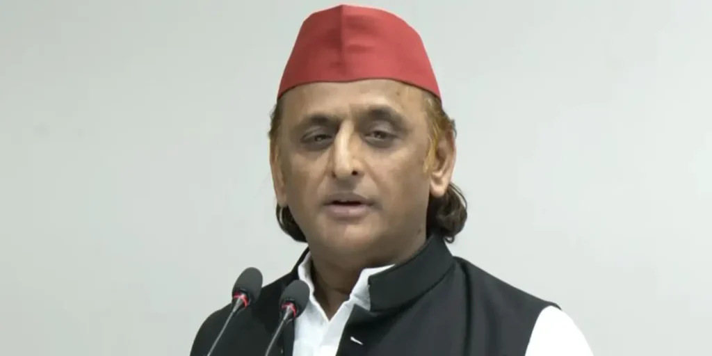 “Cylinders don’t get expensive; roti-thali gets costlier”: Akhilesh Yadav slams BJP over LPG price reduction