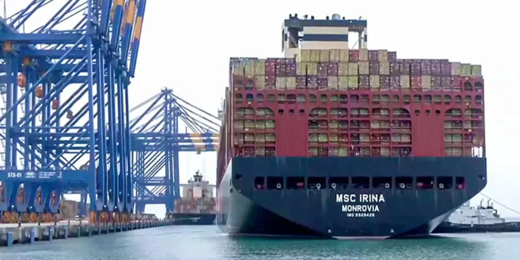 India’s rising oil imports push trade deficit back into dangerous territory: Crisil