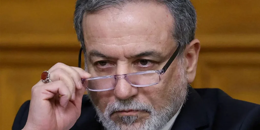 Iran President, Parliament Speaker seek to dismiss FM Araghchi for following Revolutionary Guard directives: Report