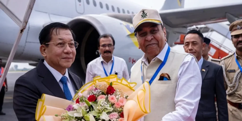 Myanmar President U Min Aung Hlaing visits Bodh Gaya in Bihar; India highlights civilisational ties