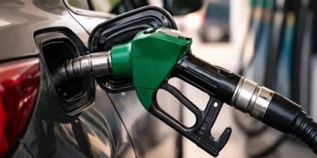 Petrol, diesel prices raised by Rs 2.61-2.71; hikes top Rs 7.5/litre within two weeks