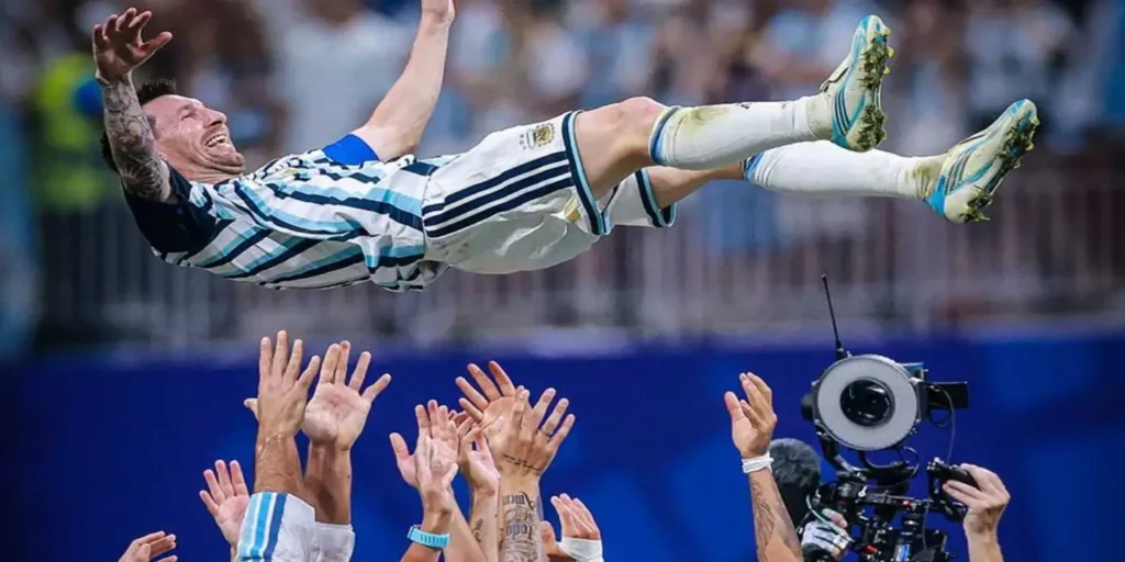 “Best player in the world and in history”: Julian Alvarez hails ‘legend’ Messi after Argentina’s win in FIFA World Cup R16 clash