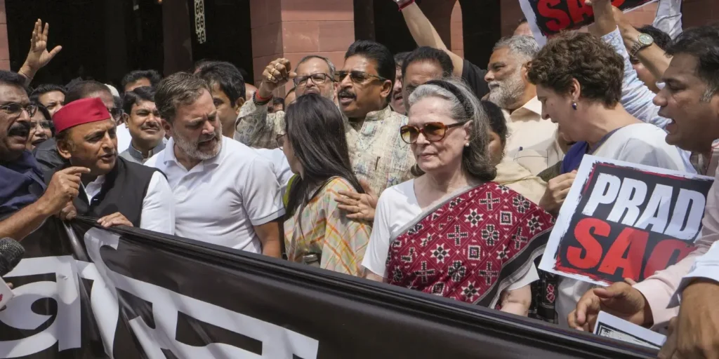 Modi govt treating students seeking accountability as ‘enemies of nation’: Sonia Gandhi