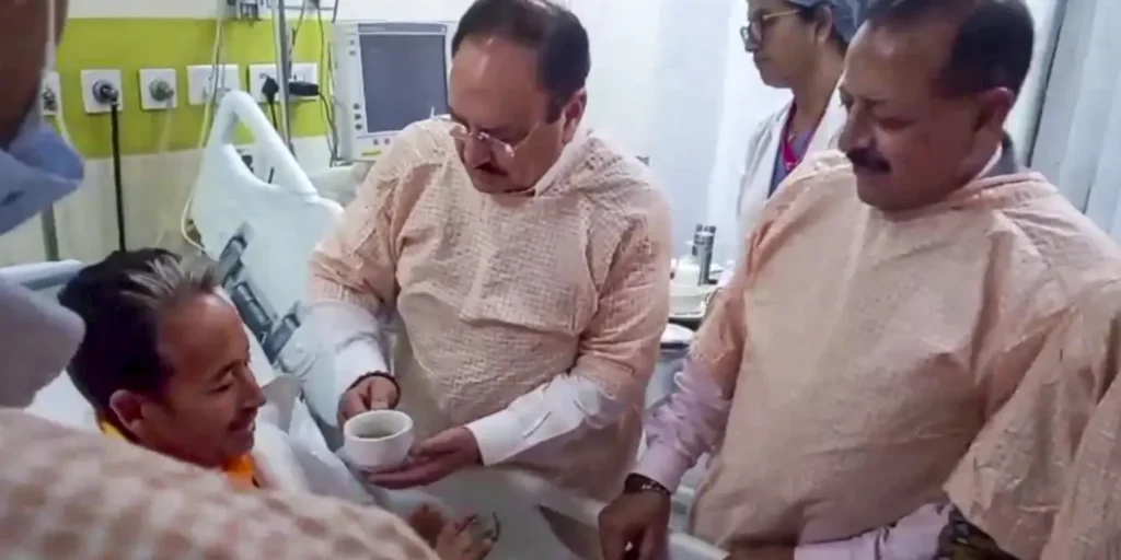 Wangchuk ends 26-day fast following govt assurance; CJP to continue protest
