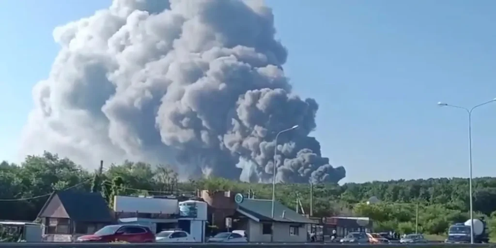 At least 8 dead in overnight Ukrainian attack on Russia; Moscow says 635 drones intercepted