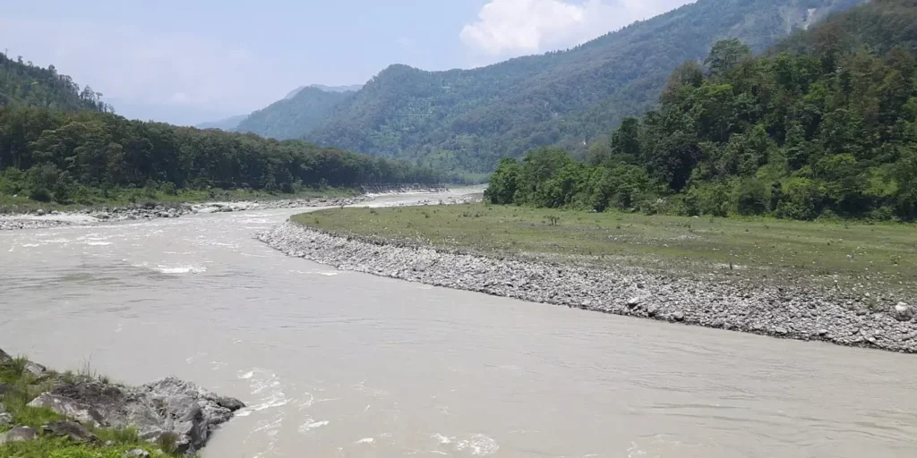 Bangladesh does not want ties with India to deteriorate over Teesta: Minister