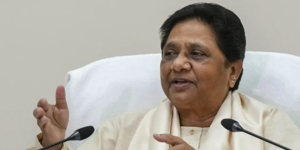 Mayawati urges Gujarat govt to seek strict punishment for accused in Una Dalit flogging case