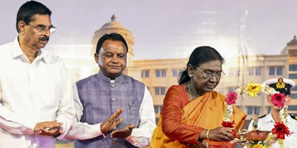 President Murmu undertakes 170-km train journey on 2nd day of Odisha visit