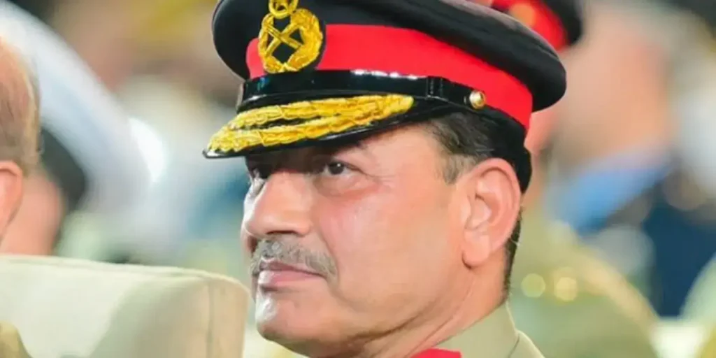 Pak army chief, Maldives president discuss defence cooperation