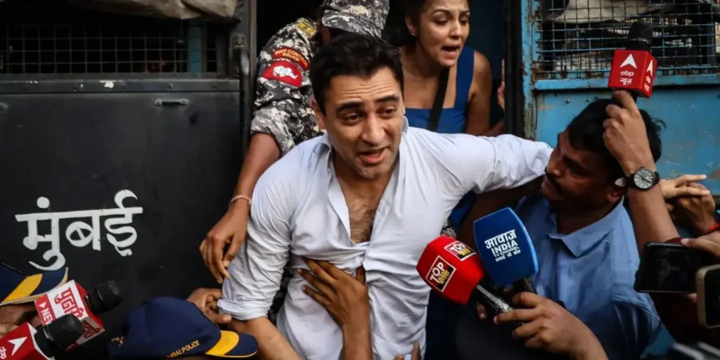 Protest fallout: Mumbai Police ask actor Imran Khan to leave India by Oct 28