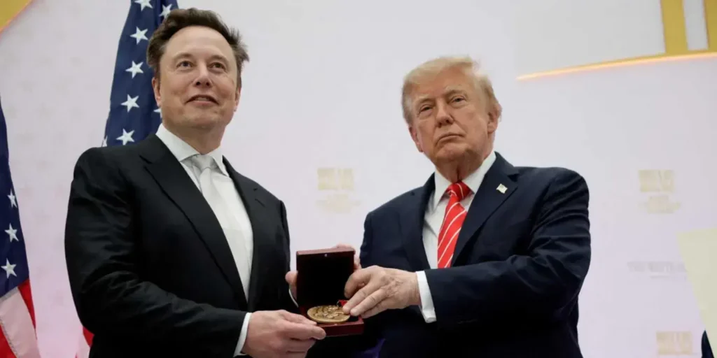 “Stop Musk, Stop Oligarchy”: Bernie Sanders slams SpaceX CEO over spending $366 mil on Republican Party in US midterm